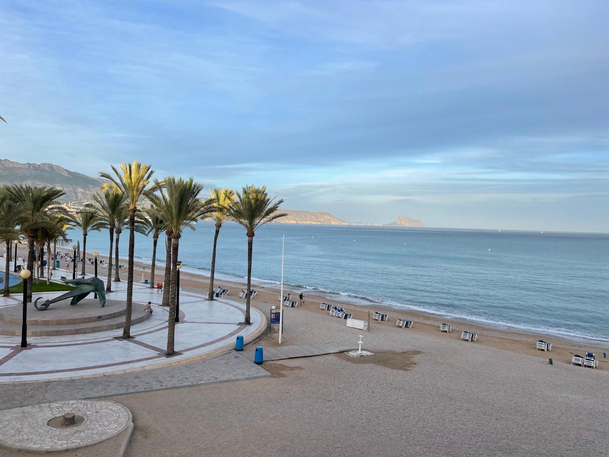 Penthouse In Albir With Sea Views, 100M From Beach El Albir Eksteriør bilde